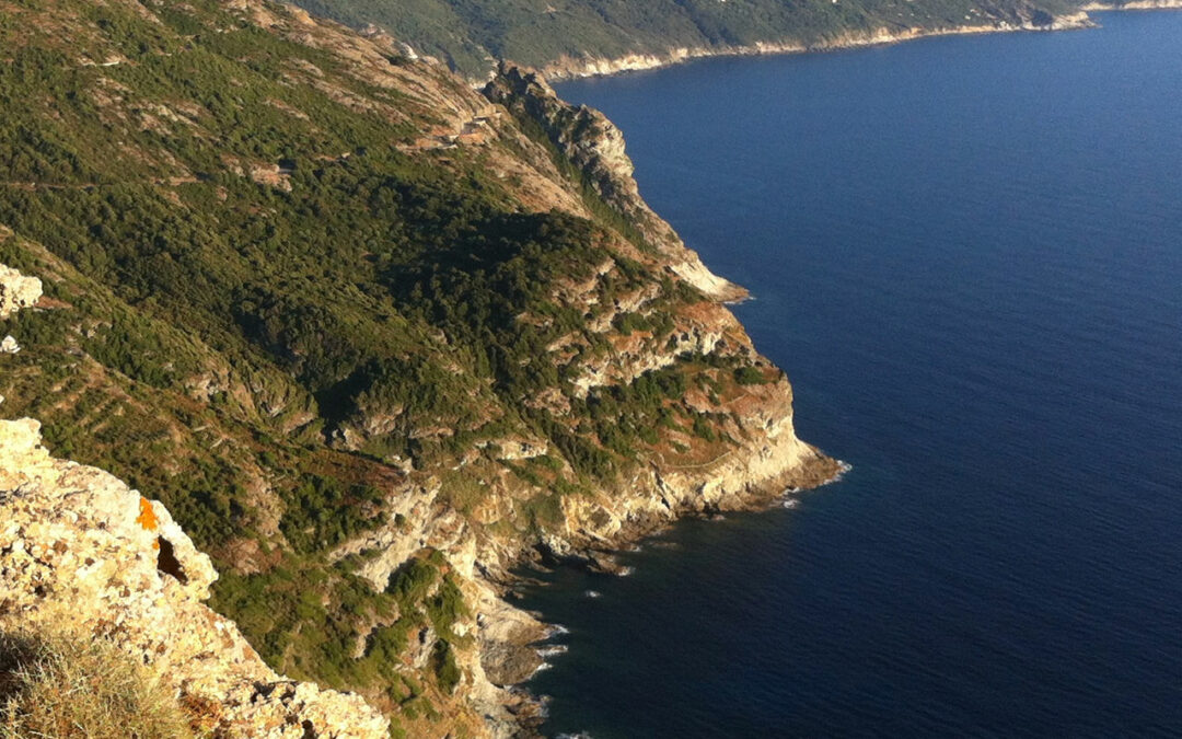 Découvrir le Cap Corse à vélo